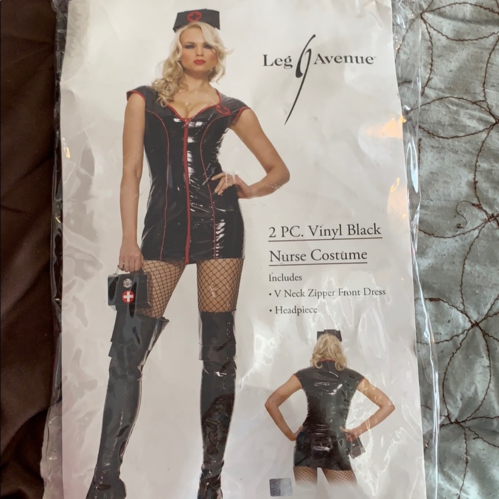 NURSE COSTUME